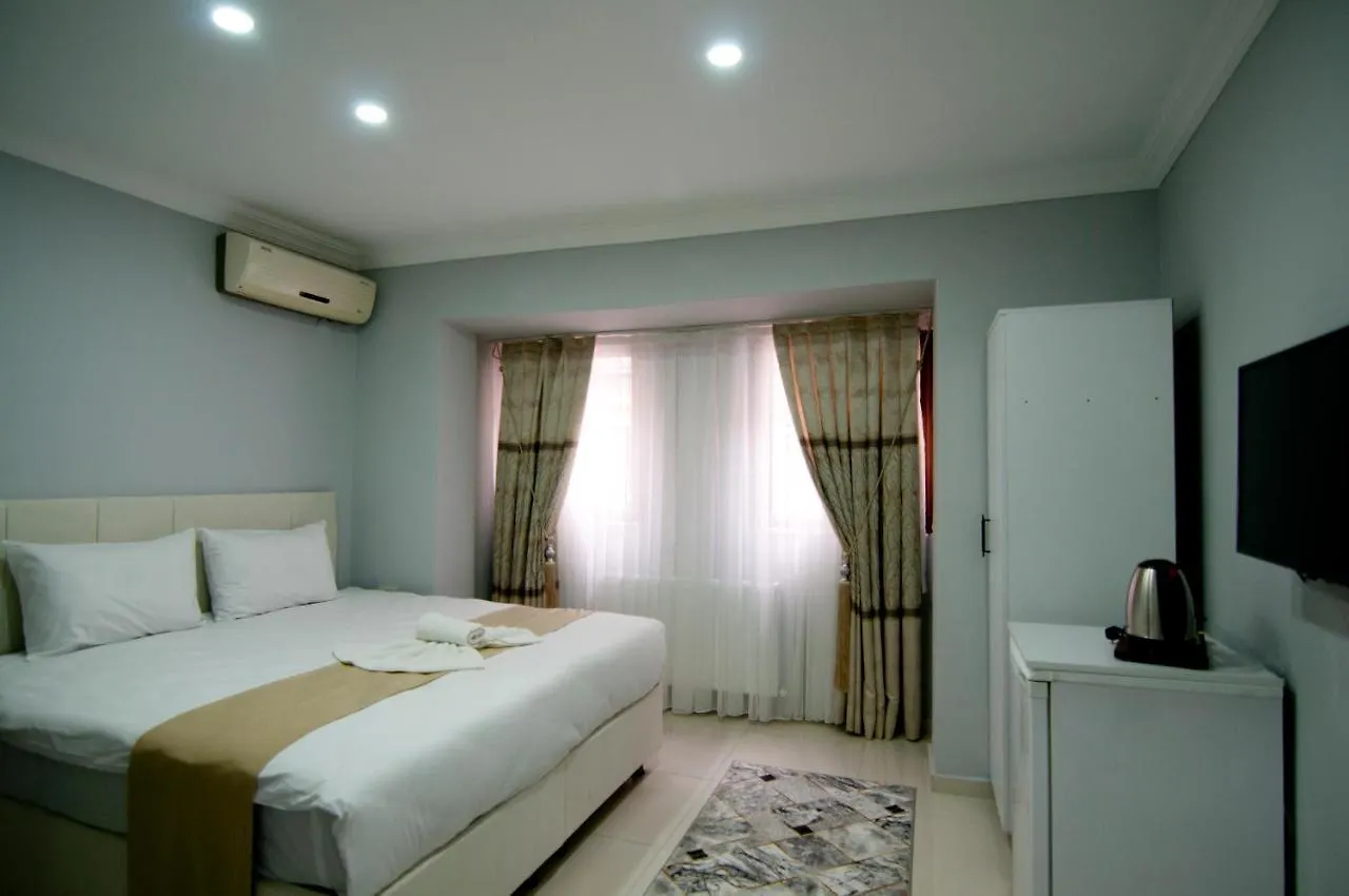 Istanbul Palace Hotel 3*,  Турция