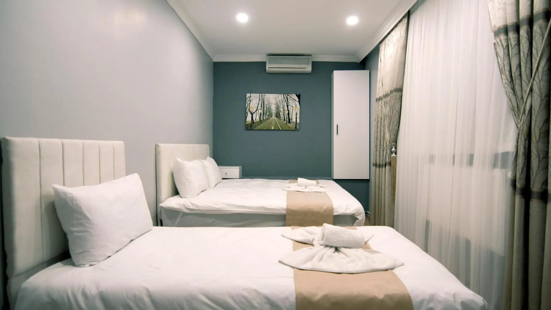 ***  Istanbul Palace Hotel טורקיה
